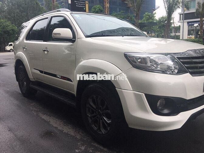 bán Fortuner TRD 2015 Sportivo màu trắng
