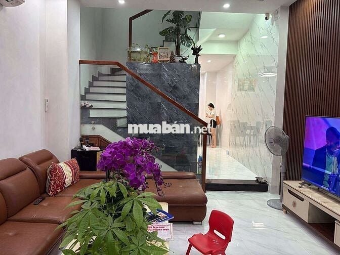 🏡 BÁN NHÀ 4 TẦNG + 1 TUM KIỆT Ô TÔ – BÌNH THAN, SƠN TRÀ
📍 Vị trí