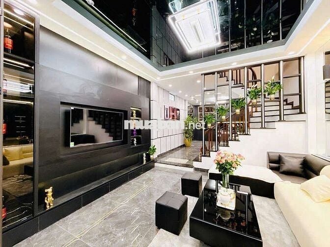 Cực nét - Ngô Quyền - 36m - 5T - MT 6,6m - Mặt ngõ - 3 thoáng - 8,5 tỷ