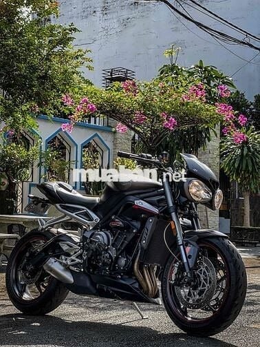 Triumph Street Triple 765RS 2018 Đen 8500 km