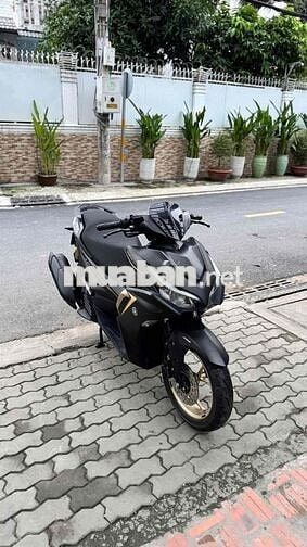 Yamaha NVX 155 v2 ABS 2022 Đen vàng