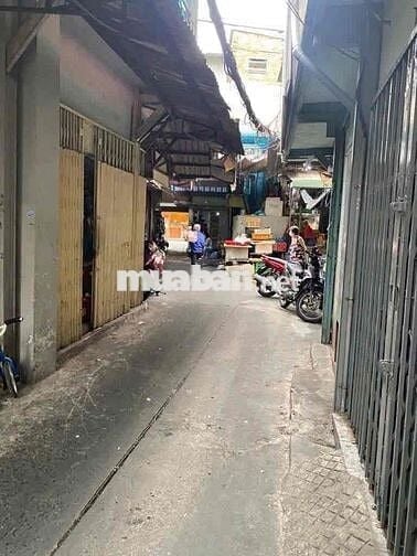 Bán nhà Vườn Chuối sát mặt tiền ,DTSD 80m ,3 tầng chỉ nhỉnh 6tỷ