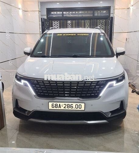 KIA CARNIVAL 2022 PREMIUM 8 CHỖ MÁY DẦU
