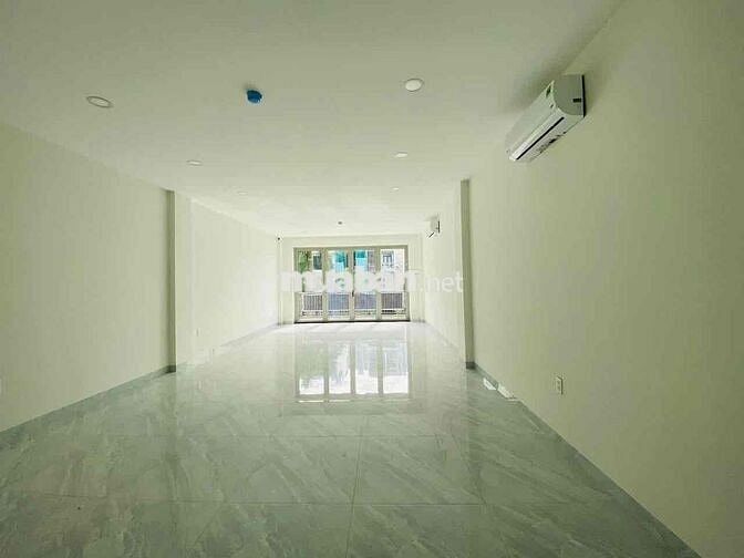 Sàn VP 75m trống suốt mặt tiền D1 Him Lam, có thang máy, máy lạnh