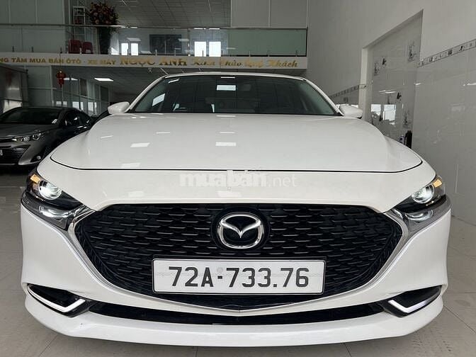 Mazda 3 2021 1.5L Luxury - 73000 km