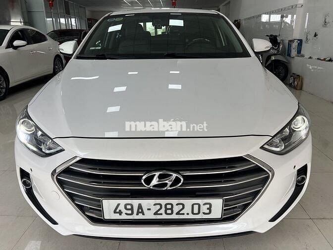 Hyundai Elantra 2017 2.0 AT - 85000 km