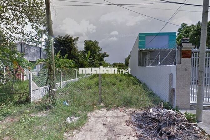 Rút vốn bán rẻ lô đất 293m2 có 100m thổ măt tiền đường nhựa xã Thái Mỹ