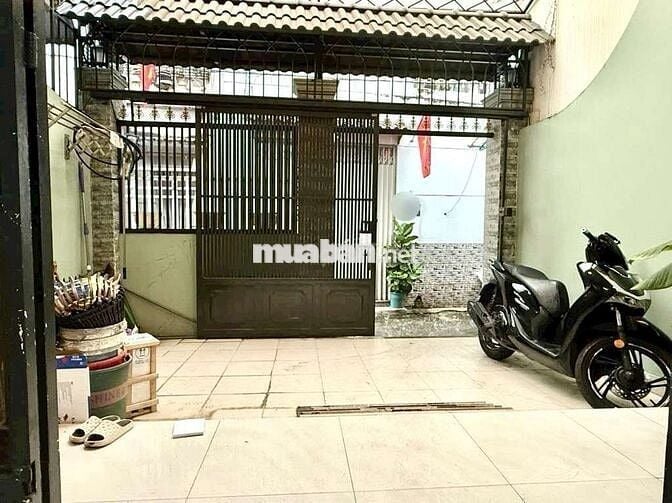 Gần Công Viên Gia Định, Chợ Tân Sơn Nhất Nhà 3 Tầng ngang 5m, 4 PN