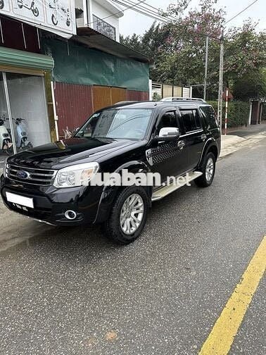 Ford Everest 2.5AT 2016 đen 83.000 km