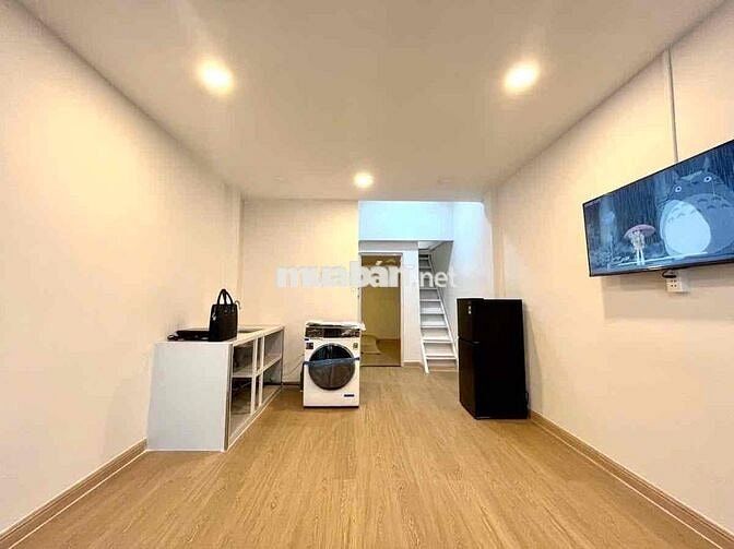 Nhà 1 trệt 1 lầu Full Nội Thất Mới 100% Gần Lotte, Himlam, Rmit, TDT