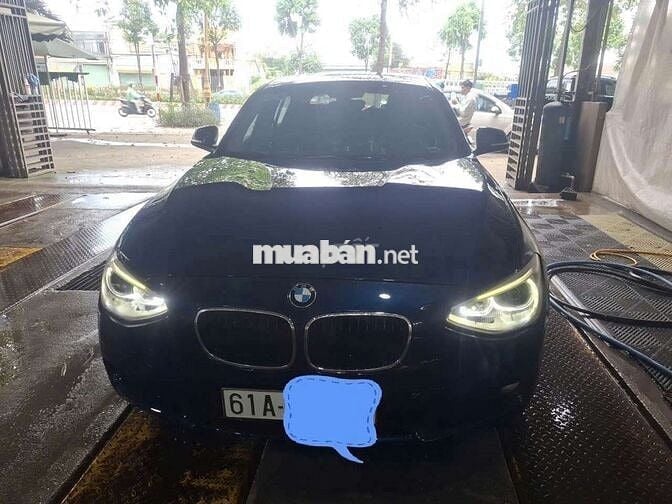BMW 116i Xanh 5 chỗ