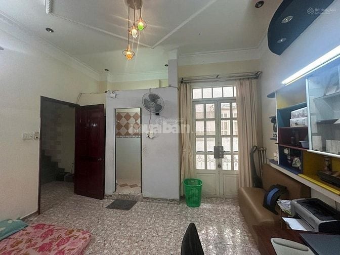 chủ kẹt tiền bán gấp nhà Thích Quảng Đức giá cực rẻ 