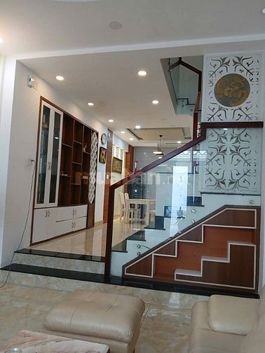 Mặt Tiền Trần Kế Xương giá như hẻm. 4,1x21, 5 tầng, 14,9 tỷ 