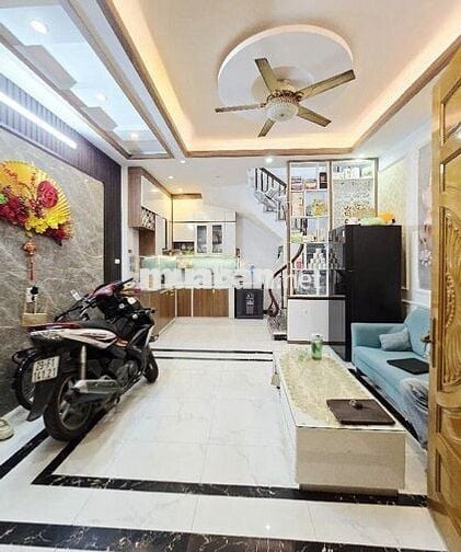 BÁN NHÀ LÔ GÓC NAM DƯ – 33M, 5 TẦNG – NỘI THẤT-Ô TÔ ĐỖ CỬA !