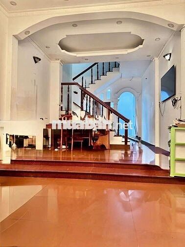 Nhà Ngon Âu Dương Lân Quận 8 4 Tầng  4PN Khu Dân Cư Hiện Hữu