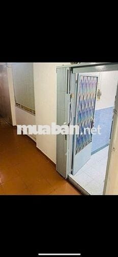 Bán căn hộ chung cư Lê Thị Riêng lầu 2, view đẹp