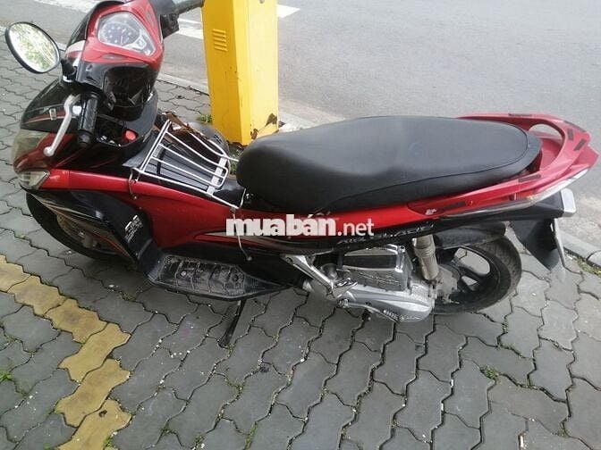 Honda Air Blade Đỏ đen