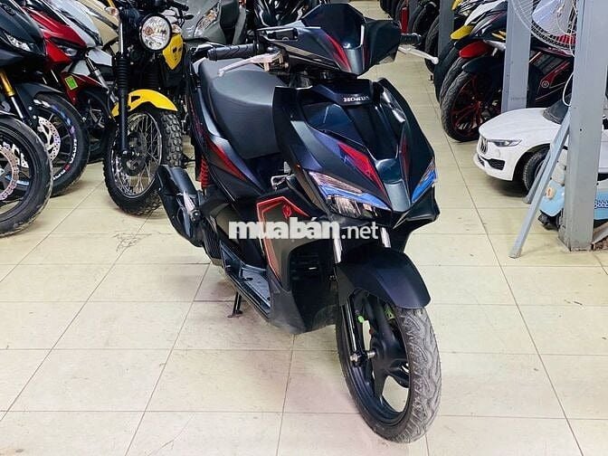 HONDA  AIRBLADE 125  ĐEN NHÁM BIỂN CHẤT ĐỜI CHÓT