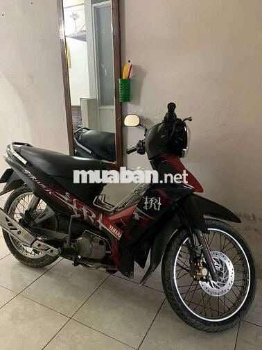 Yamaha Sirius màu đỏ đen năm 2011