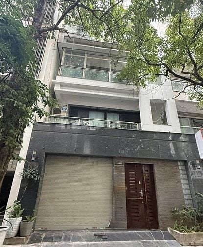 Cho thuê nhà liền kề 7 Tầng,Thang máy tại: Nhân Chính-Thanh Xuân