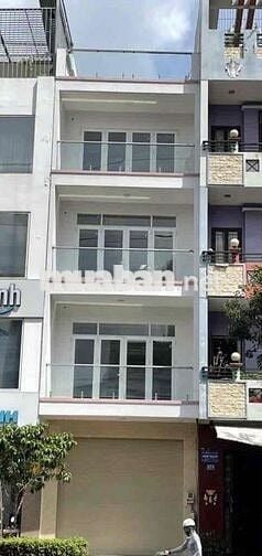 Chính chủ cho thuê nguyên căn quận 11 ngang 5m vị trí đẹp