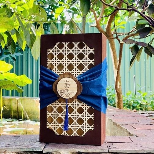 xưởng sản xuất hộp gỗ thiết kế theo yêu cầu số lượng lớn, hộp quà tết