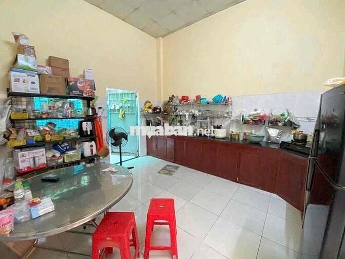 cho Thue nhà nguyên căn p Tân hiệp 2 p ngủ d xe hơi gần chợ