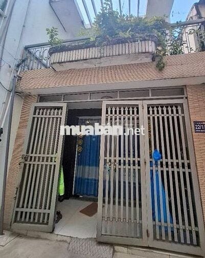 CÔ CHỦ LỚN TUỔI ĐỂ LẠI NHÀ VỀ Ở CÙNG CON CHÁU - 22/1 TÂN SƠN NHÌ