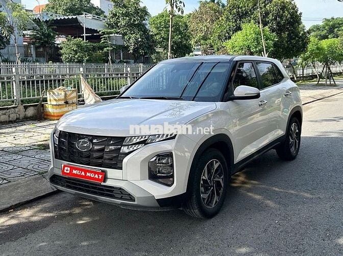Hyundai Creta cao cấp 2023 “8 nghìn km” như mới 6x