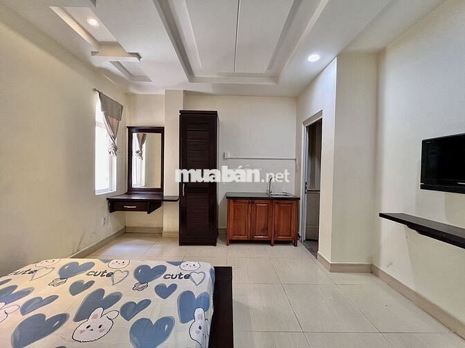 PHÒNG MỚI FULL NỘI THẤT NGAY LÝ PHỤC MAN GẦN LOTTE MART CÓ THANG MÁY