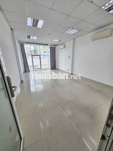 MẶT BẰNG 30M2 GIÁP Q1 GẦN HỒ CON RÙA