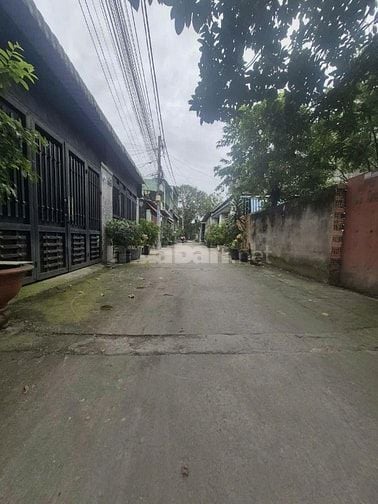  ĐẤT VUÔNG A4 –FULL THỔ CƯ –ĐƯỜNG XE TẢI 5M THÔNG DT: 6 x 24 giá 4.2TY