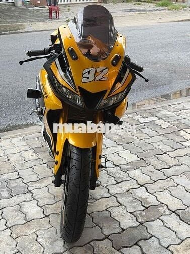 Yamaha R15v3 Vàng đen 5.000 km