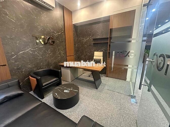 siêu hiếm đồng bát 120m2 giá 17tr cty cũ mới dọn ra lô góc full kính