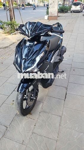 Honda Air Blade 125 Đen bóng 2024