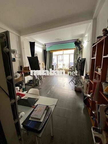 Pass Phòng studio 40m2 đường Nguyễn Xí