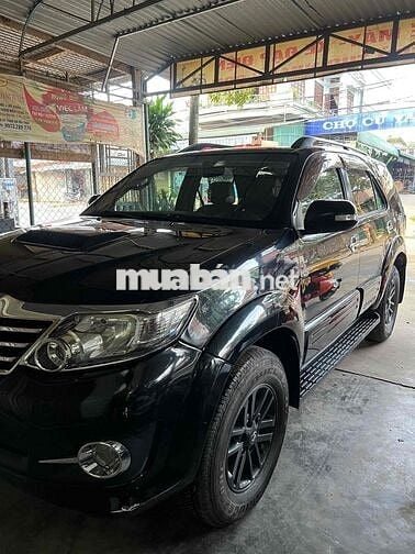 Toyota Fortuner 2015 2.5G 4x2 - 90000 km