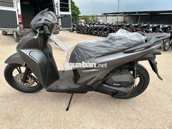 Mcredit hổ trợ : GÓP SIÊU ƯU ĐÃI