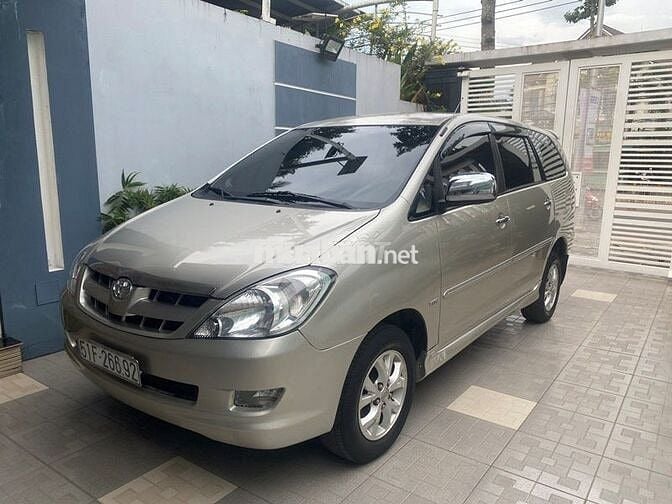 Toyota Innova 2007  - 228000 km