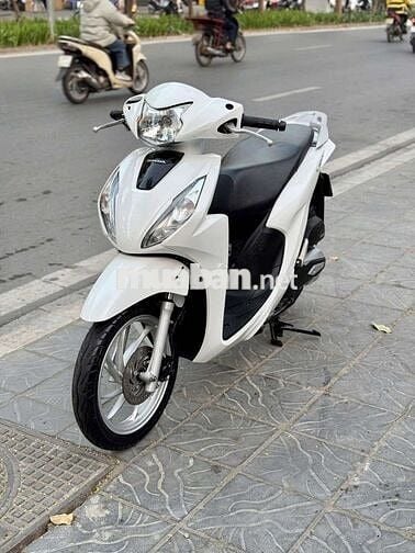 Honda Vision 2022 Trắng đen