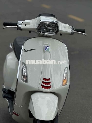 Vespa Sprint 125 2022 Trắng Đen Bản S chính chủ ky