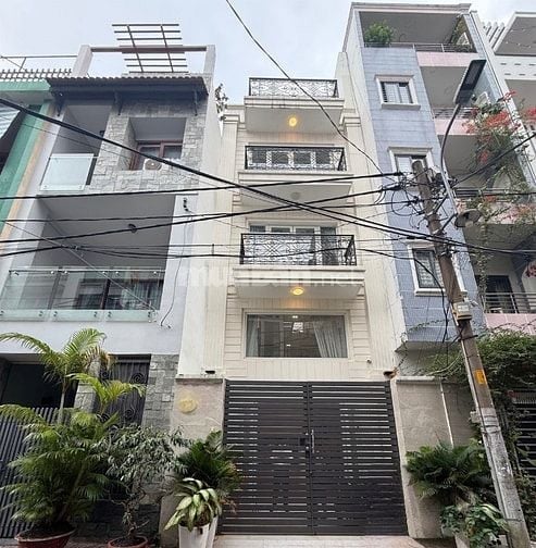 NGUYỄN TRÃI Q1, HXH MỘT TRỤC- 60m2 ( 4.5x13.5m) 4 TẦNG ĐẸP Ở NGAY