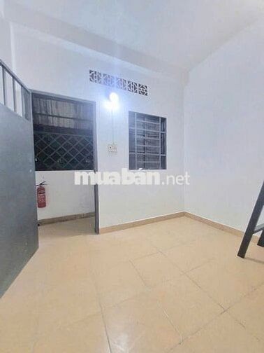 Phòng trọ có máy lạnh giá rẻ gần chợ Thạch Đà - Phạm Văn Chiêu