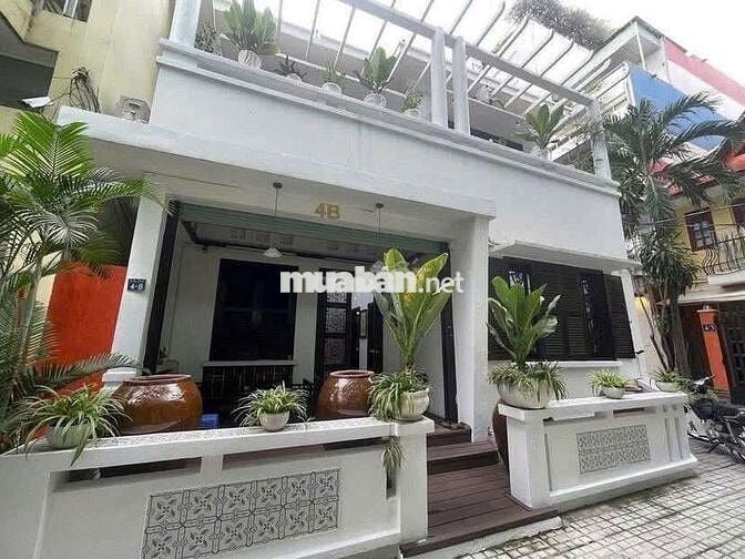 Chính chủ cho thủe nguyên căn quận 1 ngang 10m giá chỉ 67 triệu