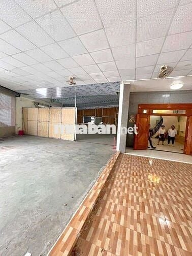 Cho thủe nhà kẻt hợp làm kho văn phòng