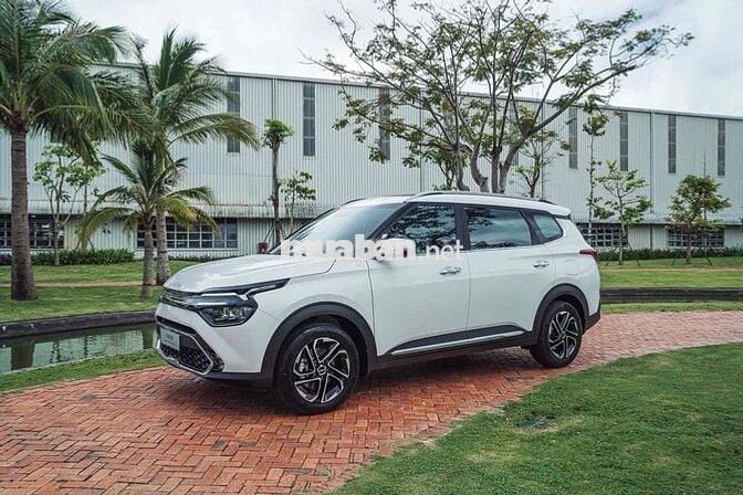 Kia Carens 2025 1.5G Luxury Trắng - Xe Sẵn Giao