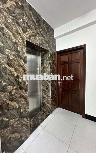 Nhà tôi cho thuê nhà căn góc mới, Duy Tân, thang máy; 127m2* 4T- 40Tr