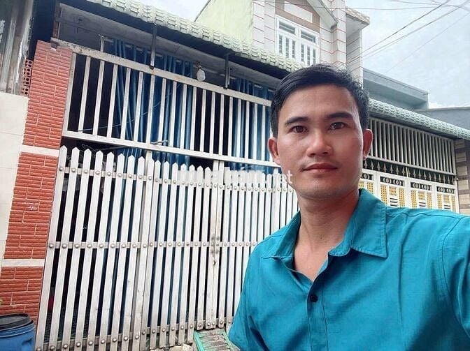 Hẻm Xe Hơi 50m Ra Đ Nguyễn Thái Học, Ngay Trung Tâm Chợ Dĩ An.