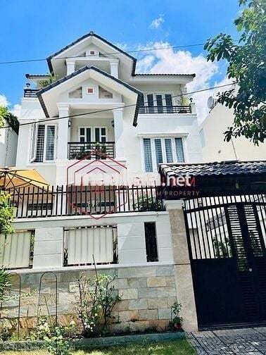 NHÀ ĐƯỜNG LAM SƠN DIỆN TÍCH: 10X20M TRỆT 2 LẦU CHO THUÊ