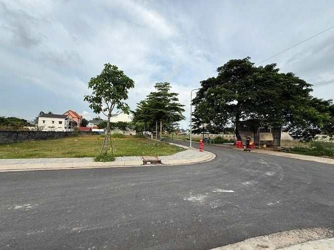 🔥 NHÀ MẶT PHỐ VỊ TRÍ VÀNG – GẦN BV XUYÊN Á !